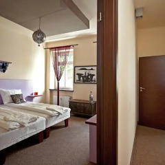 Отель Oriental House 2* Стандартный номер с 2 отдельными кроватями фото 5