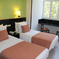 H·TOP BCN City Hotel 2* Стандартный номер с различными типами кроватей фото 4