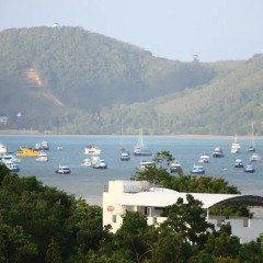 Отель Baan Yuwanda Phuket Resort пляж