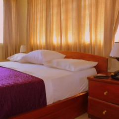 Hotel Loreto 3* Номер Бизнес с различными типами кроватей фото 11