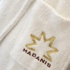 Hotel Madanis спортивное сооружение