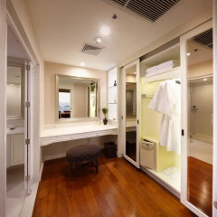 Grande Centre Point Hotel Ratchadamri 5* Люкс с разными типами кроватей фото 2
