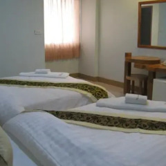 Nakara Montra Hotel комната для гостей фото 4