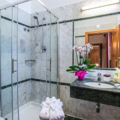 Paris Hotel 3* Номер категории Эконом с различными типами кроватей фото 3