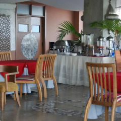 Kiriri Garden Hotel питание