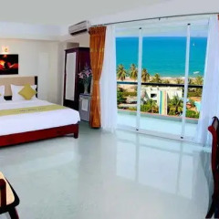 Golden Lotus Hotel 2* Номер Делюкс с различными типами кроватей фото 5