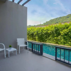 Отель The Melody Phuket 4* Номер Делюкс с двуспальной кроватью фото 5