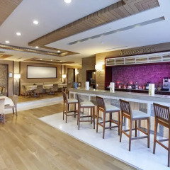 Quadas Hotel - Adults Only - All Inclusive гостиничный бар