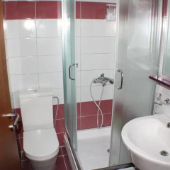 Отель Azzurra Apartments Албания, Саранда - отзывы, цены и фото номеров - забронировать отель Azzurra Apartments онлайн ванная