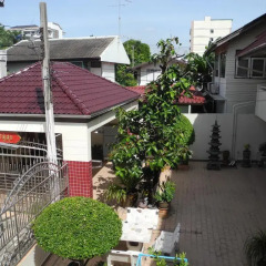 Elijah Hostel Bangkok Бангкок балкон