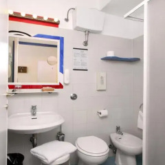 Hotel Cairoli 3* Номер Комфорт с двуспальной кроватью фото 7