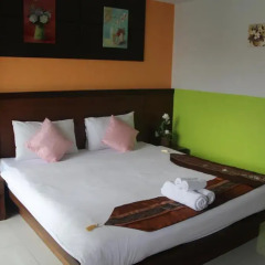 Green Harbor Patong Hotel Патонг комната для гостей фото 3