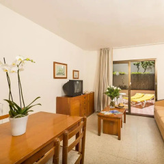 Отель Aparthotel Guitart Central Park Aqua Resort Испания, Льорет-де-Мар - отзывы, цены и фото номеров - забронировать отель Aparthotel Guitart Central Park Aqua Resort онлайн комната для гостей фото 4