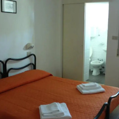 Hotel Leda 2* Стандартный номер с двуспальной кроватью фото 4