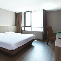 Отель Bangkok City Suite 3* Номер Делюкс фото 4