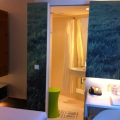 Ibis Styles Amsterdam CS Hotel 3* Стандартный номер с различными типами кроватей