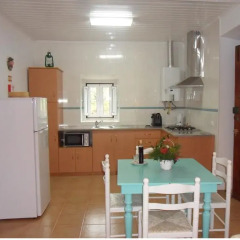 Отель Casa Do Avô In Montejunto в номере фото 2
