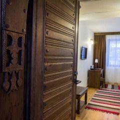 Отель Arbanashki Han Hotelcomplex 3* Номер Делюкс фото 2