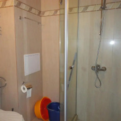 Отель Tashevi Apartments Болгария, Поморие - отзывы, цены и фото номеров - забронировать отель Tashevi Apartments онлайн ванная