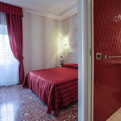 Отель B&B Navona Queen 2* Стандартный номер с различными типами кроватей фото 10