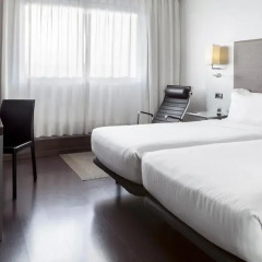 AC Hotel Porto by Marriott 4* Стандартный номер 2 отдельными кровати фото 2