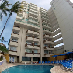 Отель Las Flores Beach Resort бассейн фото 3
