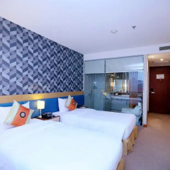La Casa Hanoi Hotel 4* Номер Делюкс с двуспальной кроватью фото 8
