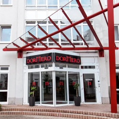 DORMERO Hotel Dresden Airport банкомат