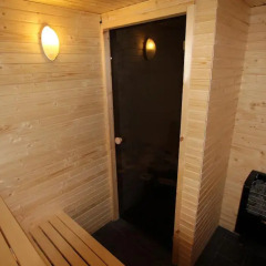 Отель At Home Bed & Breakfast Вестра Фрёлунда сауна