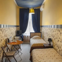 Sleep At Home Hotel Номер категории Эконом с 2 отдельными кроватями (общая ванная комната) фото 2