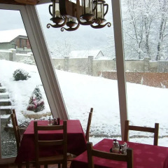 Гостевой Дом Рай - Ski Домик гостиничный бар