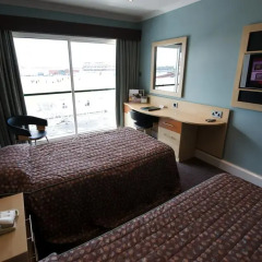 Отель Hilton Garden Inn Manchester Emirates Old Trafford 4* Стандартный номер с различными типами кроватей фото 2
