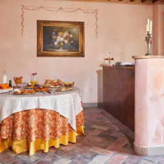 Отель Agriturismo Il Molino Antico Сполето питание