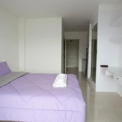 Отель Ratchy Condo Апартаменты фото 23