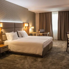 Отель Golden Tulip Varna 4* Люкс с различными типами кроватей фото 7