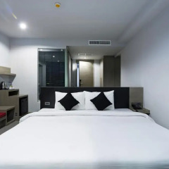 Отель At Patong 4* Номер Делюкс фото 2