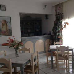 King Thiras Hotel питание