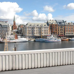 Отель Haugesund Maritime Apartments Норвегия, Гаугесунн - отзывы, цены и фото номеров - забронировать отель Haugesund Maritime Apartments онлайн балкон