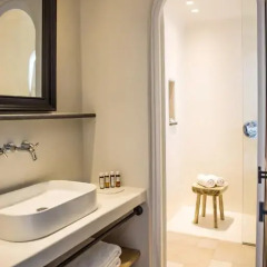 Отель Porto Fira Suites 4* Стандартный номер с различными типами кроватей фото 27