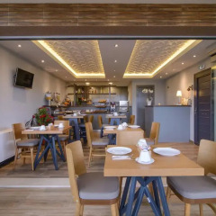 Отель Athos Thea Luxury Rooms Ситония гостиничный бар
