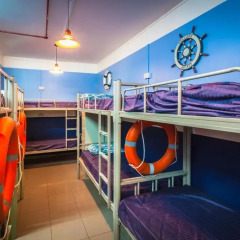 Отель Coziee Lodge 2* Кровать в общем номере с двухъярусной кроватью фото 6