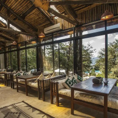 Отель Dwarikas Resort - Dhulikhel Непал, Дхуликхел - отзывы, цены и фото номеров - забронировать отель Dwarikas Resort - Dhulikhel онлайн питание