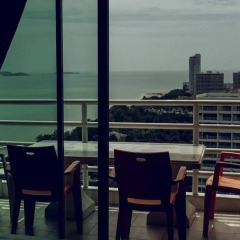 Отель Viewtalay Beachfront by ND Люкс с различными типами кроватей фото 8
