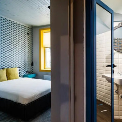 Отель 5 Vintage Guest House 3* Номер Делюкс с двуспальной кроватью фото 10
