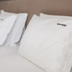 Отель Feels Like Home Rossio Prime Suites 4* Люкс с различными типами кроватей фото 19