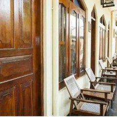 International Beach Hotel & Restaurant 2* Номер Делюкс с различными типами кроватей фото 2