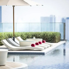 AVANI Riverside Bangkok Hotel бассейн фото 3