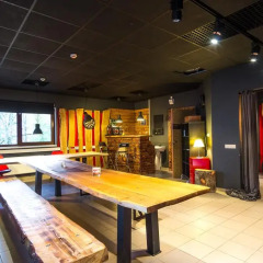 Гостиница Riders Lodge гостиничный бар