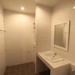 Отель The Guide Hometel 2* Люкс