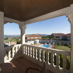 Отель Pensión Residencia A Cruzán - Adults Only 3* Стандартный номер с различными типами кроватей фото 9